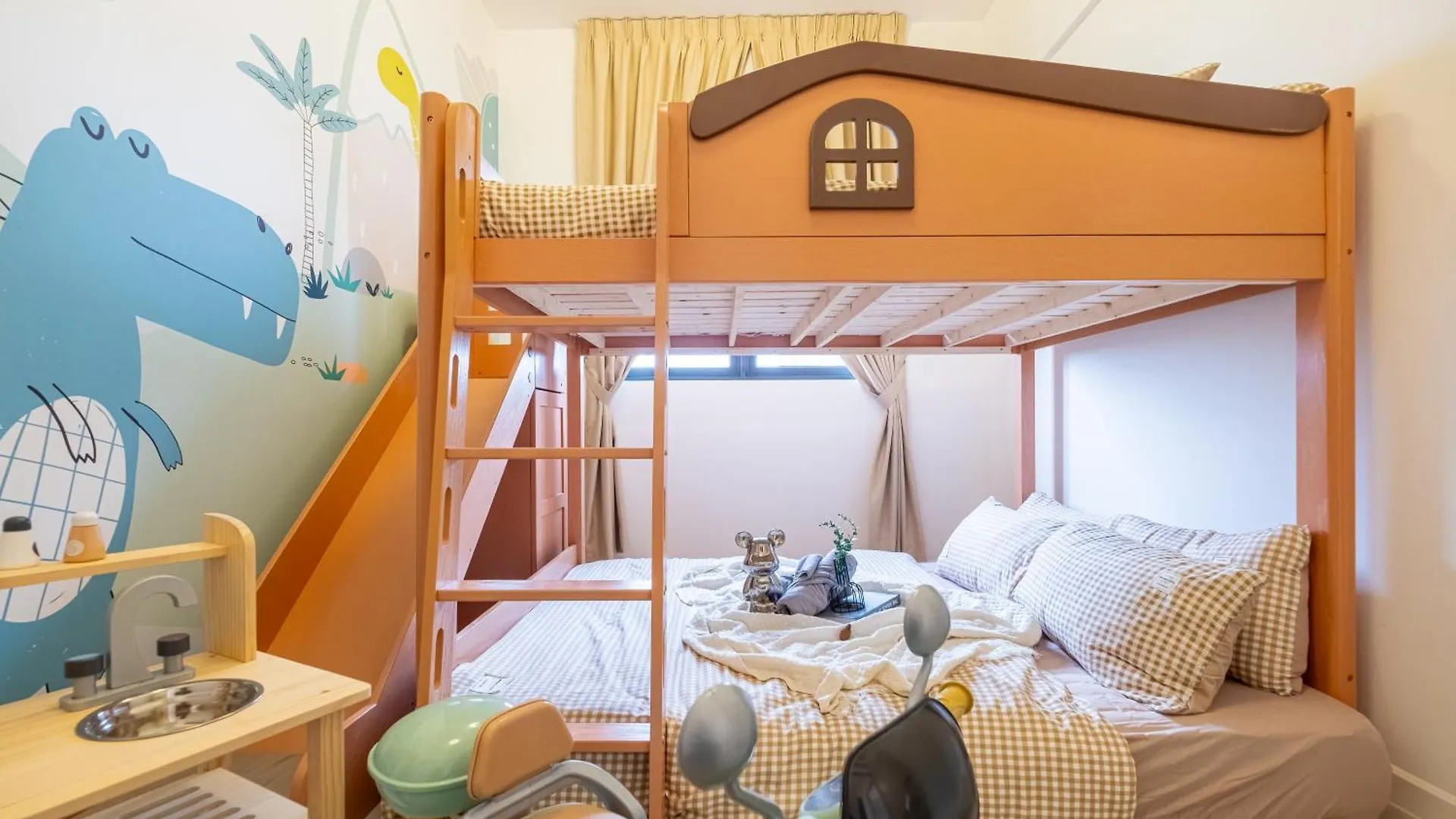 Kids Friendly Homestay At Riana Dutamas Kuala Lumpur
