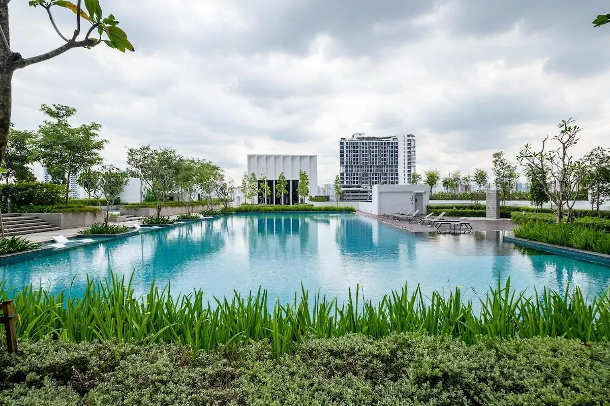 Kids Friendly Homestay At Riana Dutamas Kuala Lumpur Lägenhet